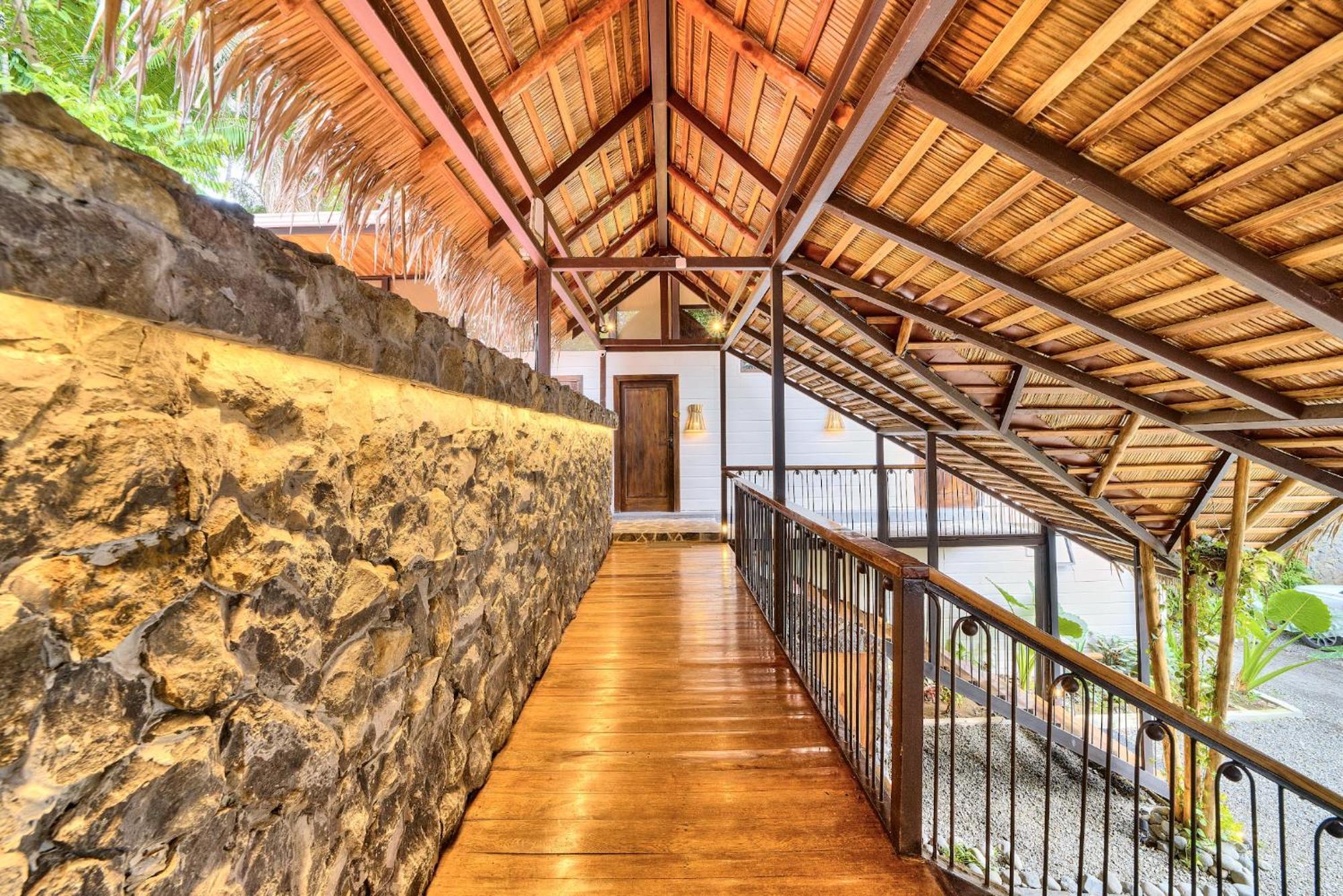 Conga Boutique Hotel Puerto Viejo de Talamanca Luaran gambar