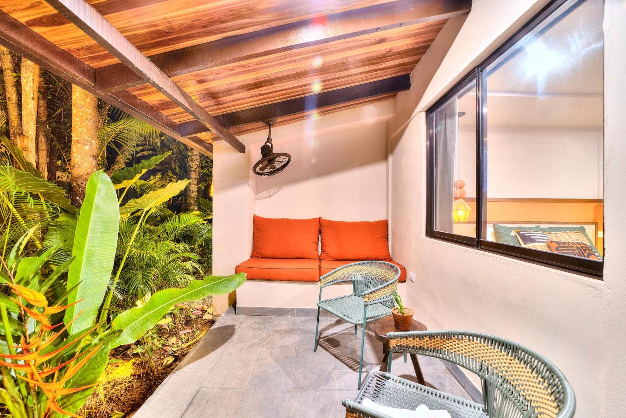Conga Boutique Hotel Puerto Viejo de Talamanca Luaran gambar