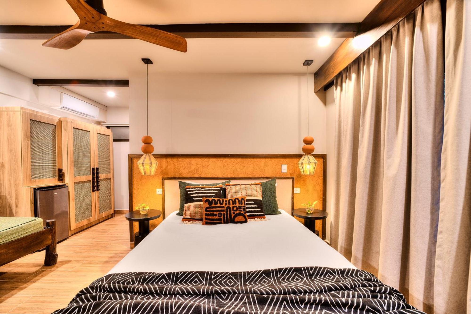 Conga Boutique Hotel Puerto Viejo de Talamanca Luaran gambar
