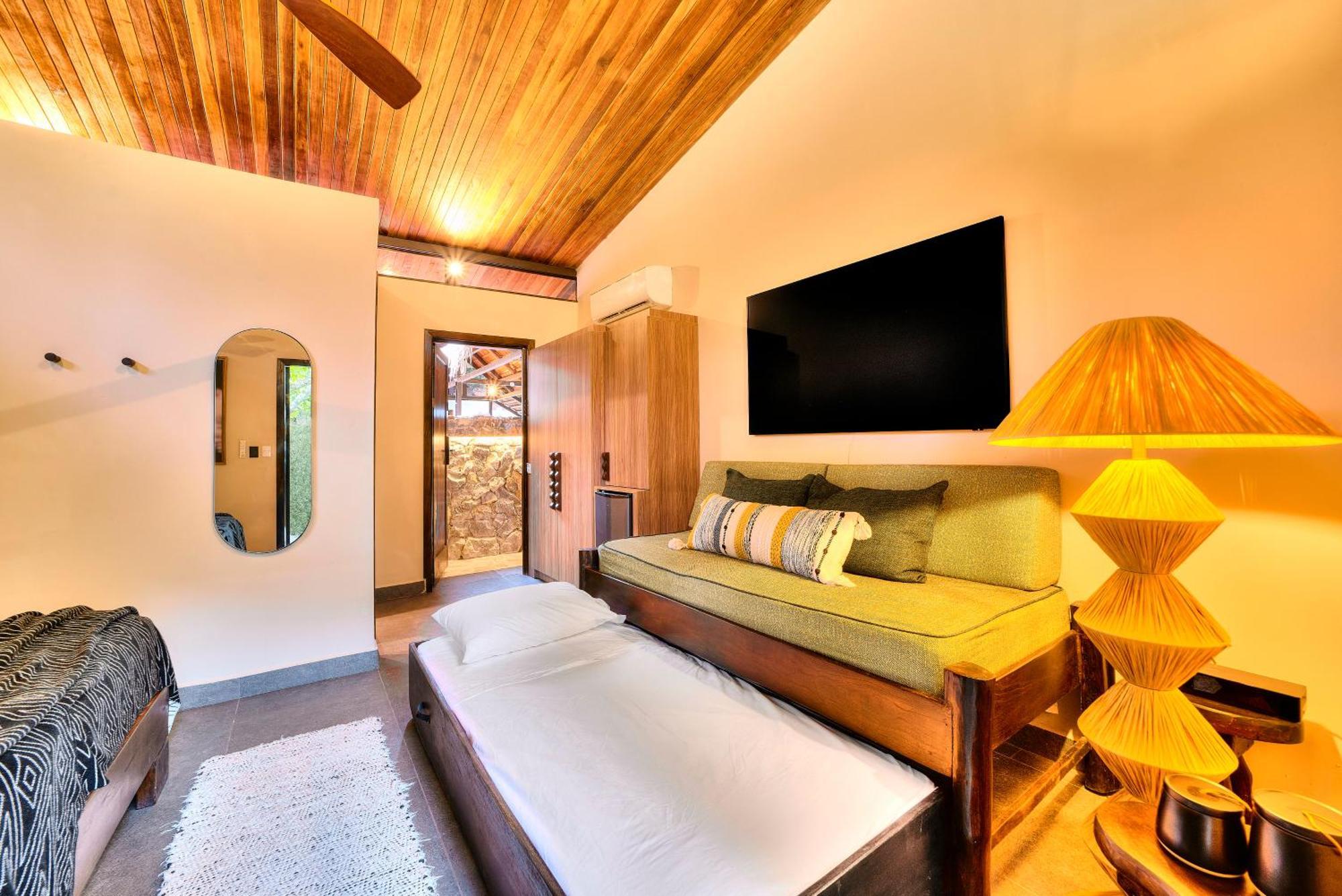 Conga Boutique Hotel Puerto Viejo de Talamanca Luaran gambar