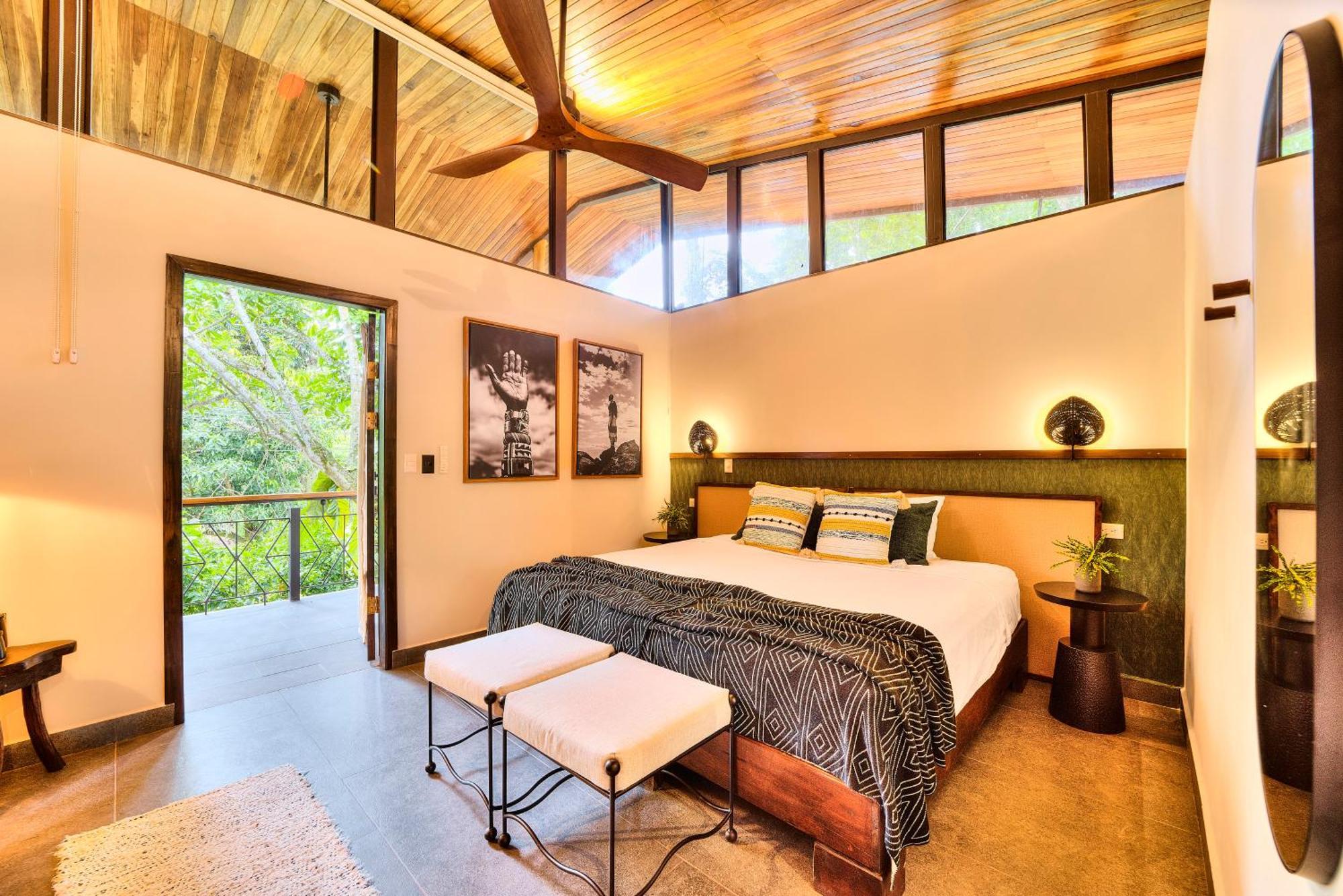 Conga Boutique Hotel Puerto Viejo de Talamanca Luaran gambar