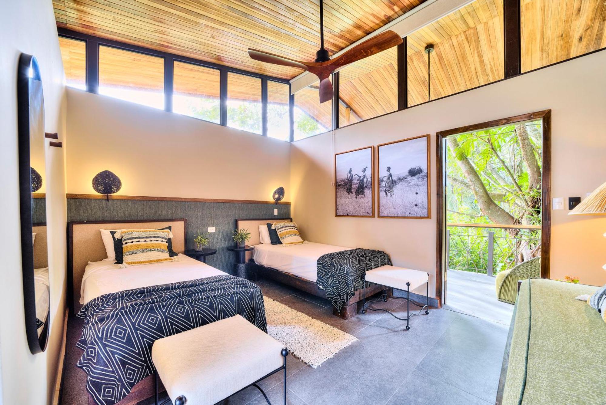 Conga Boutique Hotel Puerto Viejo de Talamanca Luaran gambar